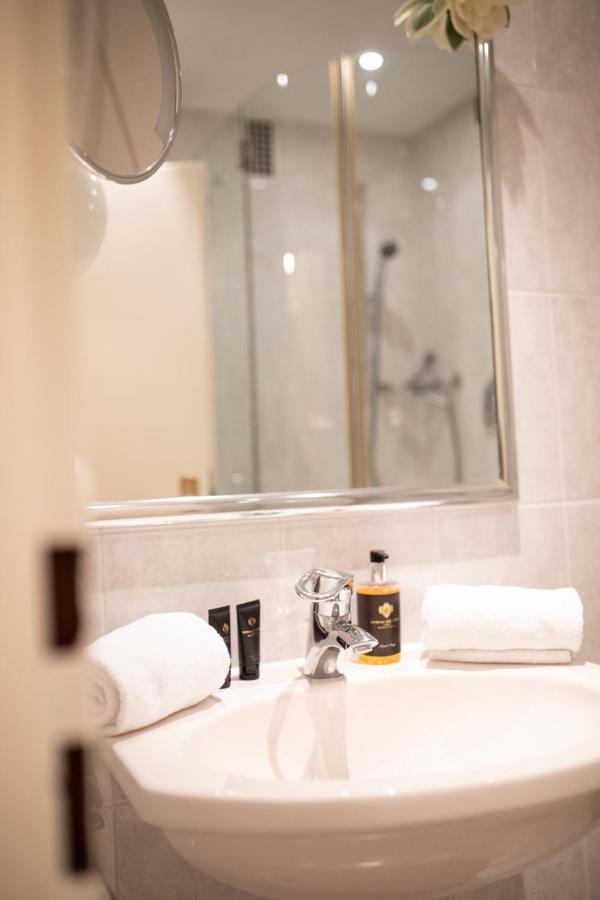 Amici Apartment Garmisch-Partenkirchen Bagian luar foto
